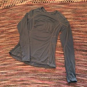Women’s Lululemon long sleeve